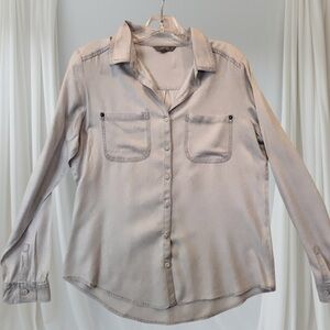 Rubbish Light Gray Long Sleeve Button up Chambray Shirt Size M